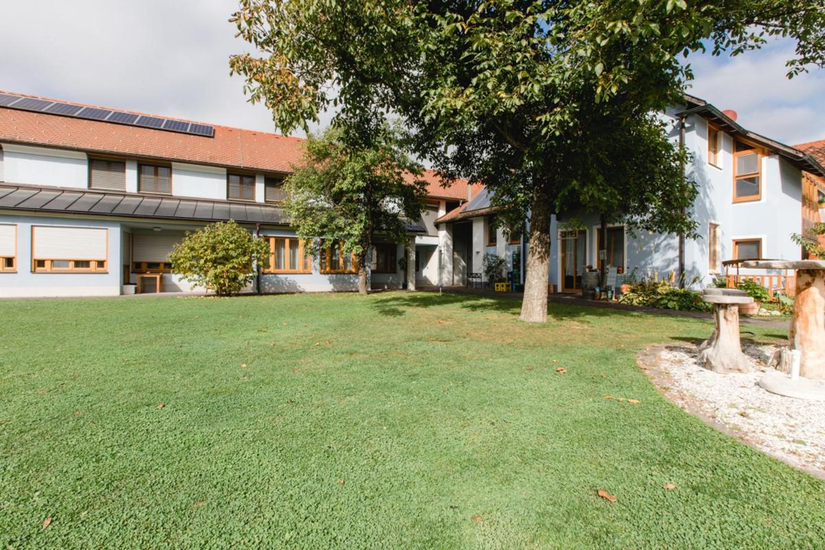 Studiowohnungen Am Rieger-Hof Hartmannsdorf Εξωτερικό φωτογραφία